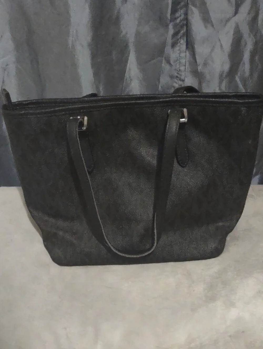 Michael Kors Black Signature MK Tote with Logo Charm